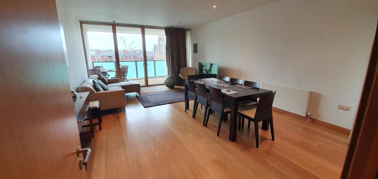 Liffey Suites Дублін Екстер'єр фото